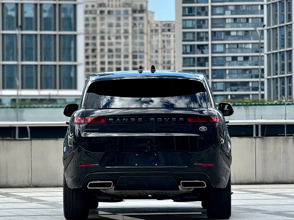 Land Rover Range Rover Sport 2024 — фото 4