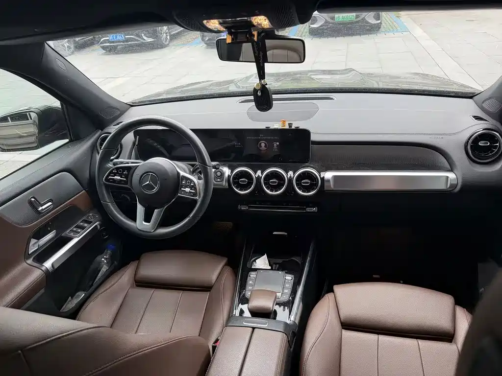 Mercedes-Benz GLB 2020