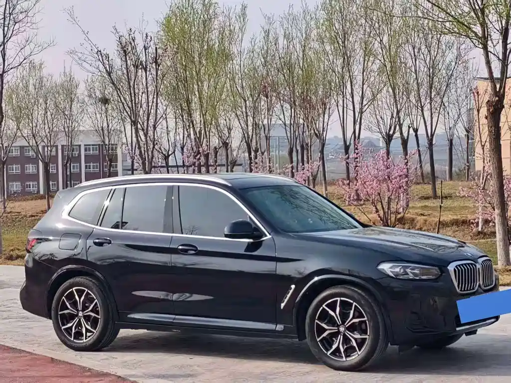 BMW X3 2022 — фото 1