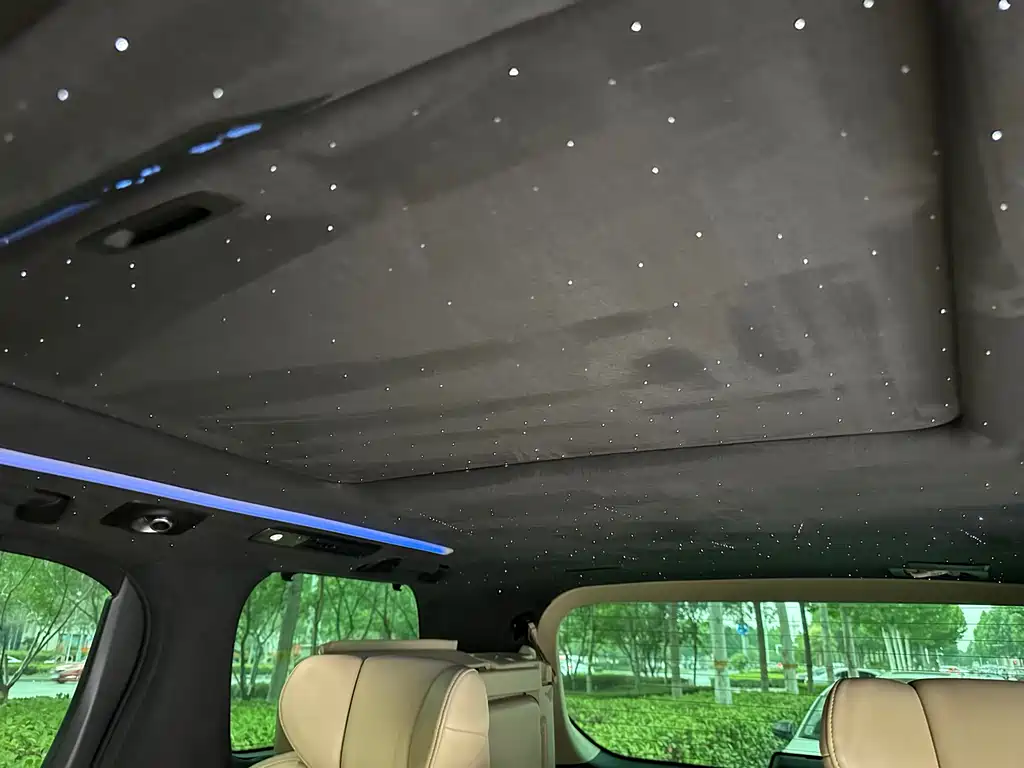 Toyota Alphard 2020 — фото 33