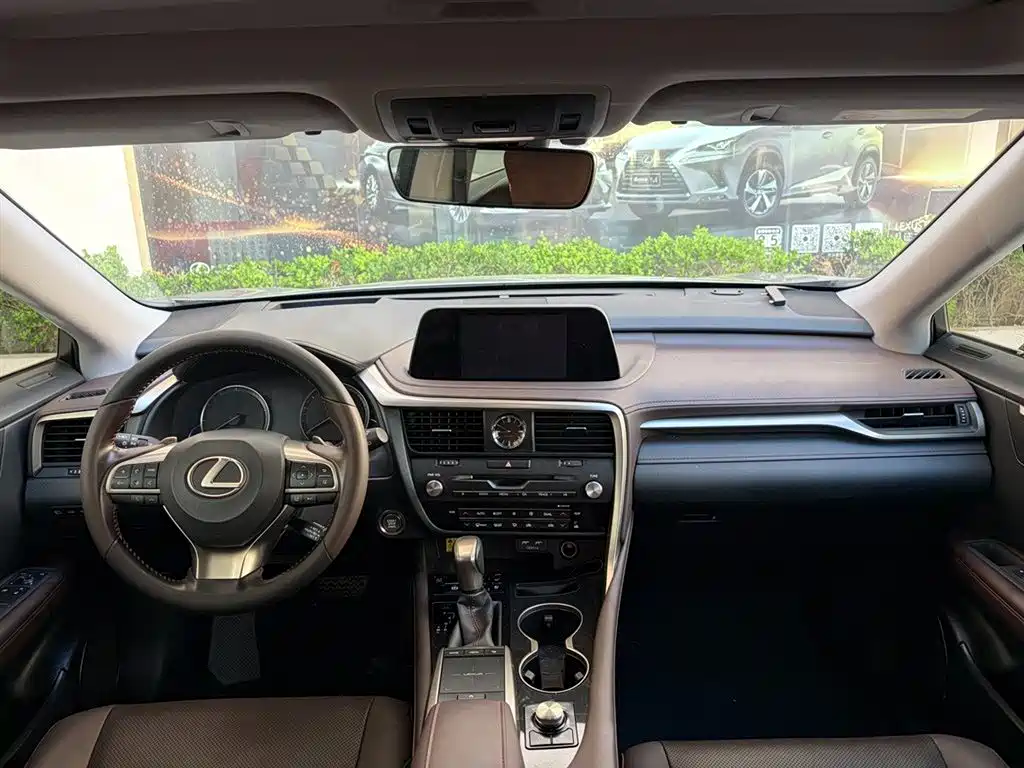 Lexus RX 2021 — фото 13