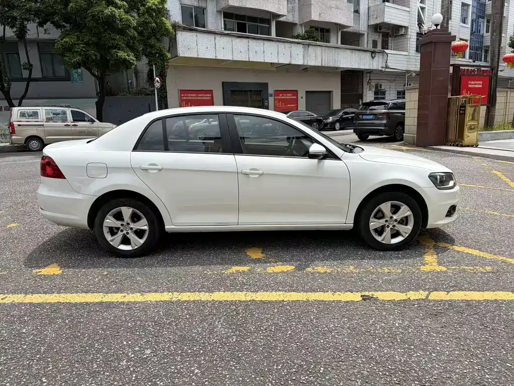 Volkswagen Bora 2015
