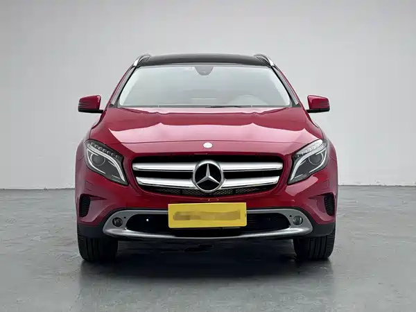 Mercedes-Benz GLA 2016
