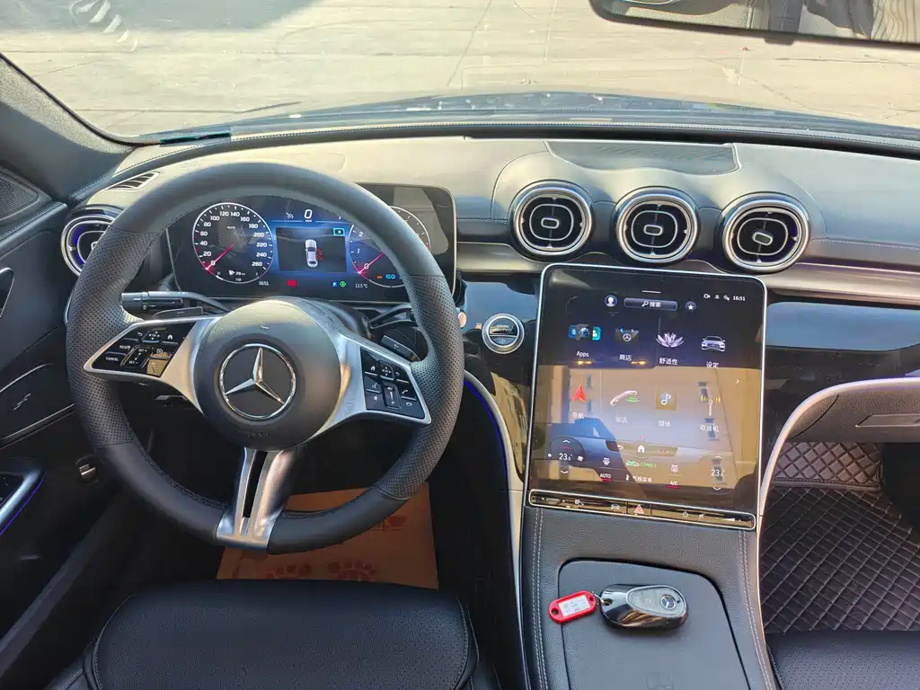 Mercedes-Benz C-Class 2022 — фото 14