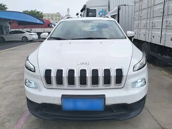 Jeep Cherokee 2016