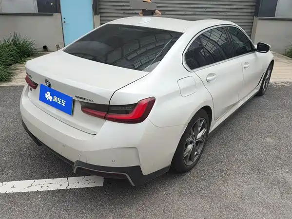 BMW i3 2023