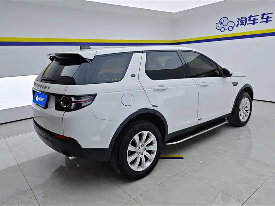 Land Rover Discovery Sport 2018 — фото 3