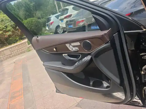 Mercedes-Benz GLC 2018