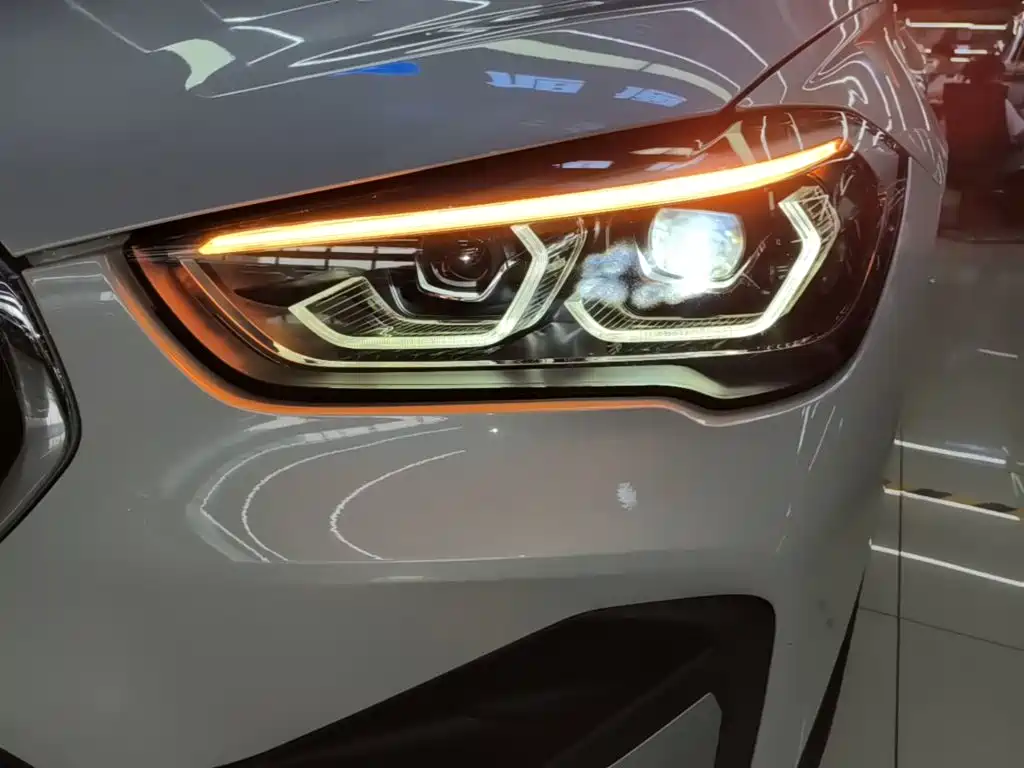 BMW X1 2022 — фото 24