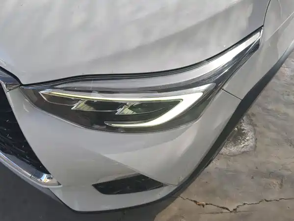 Toyota Yaris L 2022