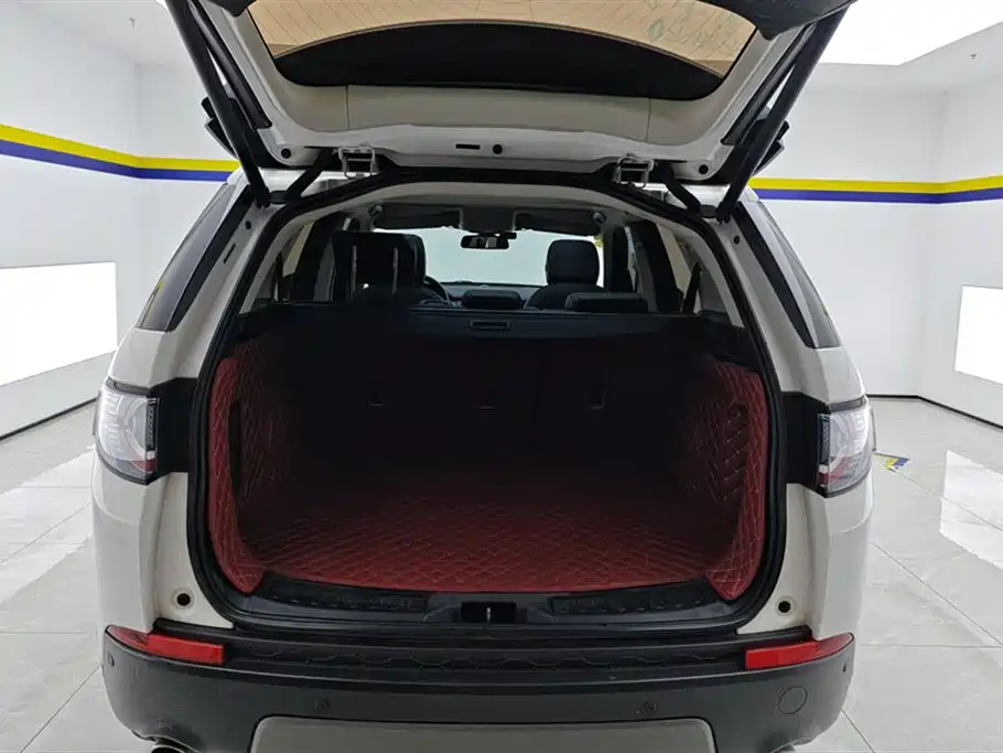 Land Rover Discovery Sport 2018 — фото 4