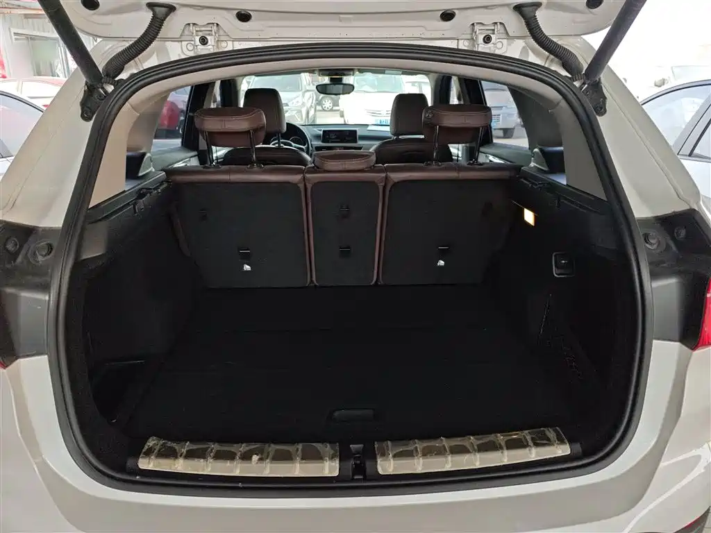 BMW X1 2017 — фото 19