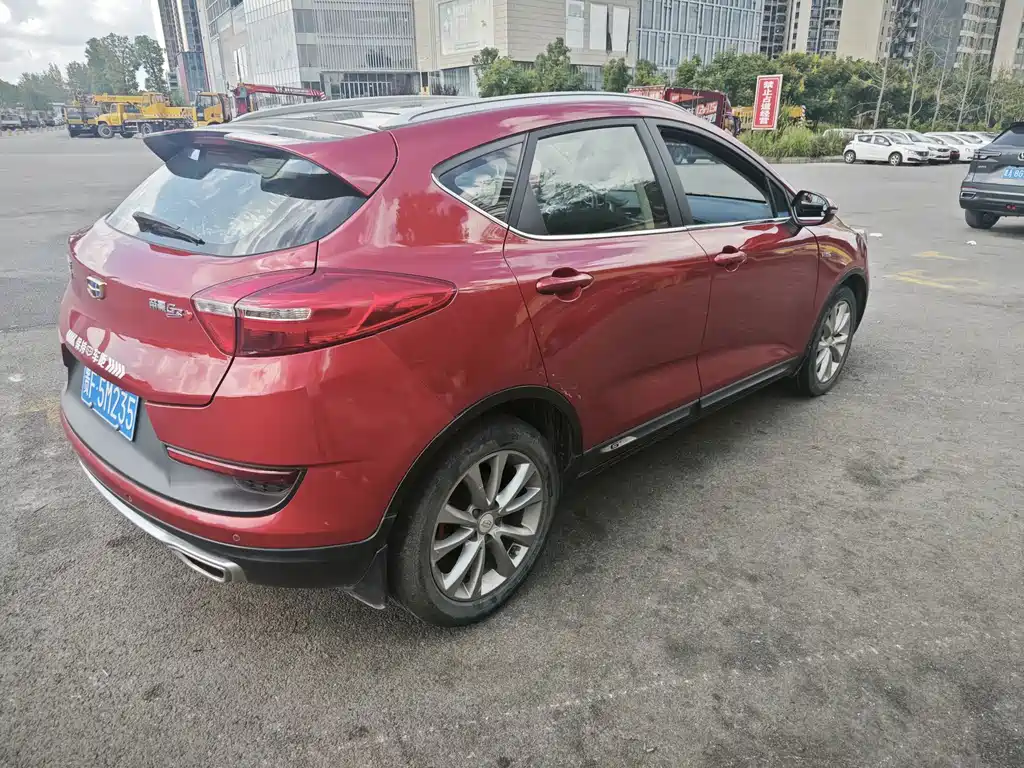 Geely Emgrand GS 2018 — фото 7