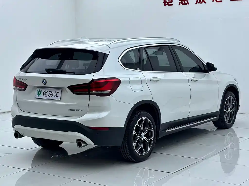 BMW X1 2022 — фото 4