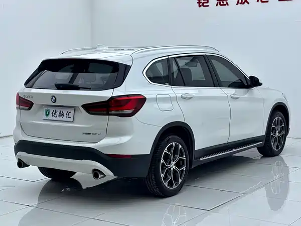 BMW X1 2022