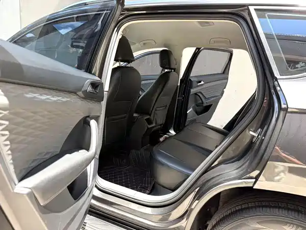 Volkswagen Tharu 2021