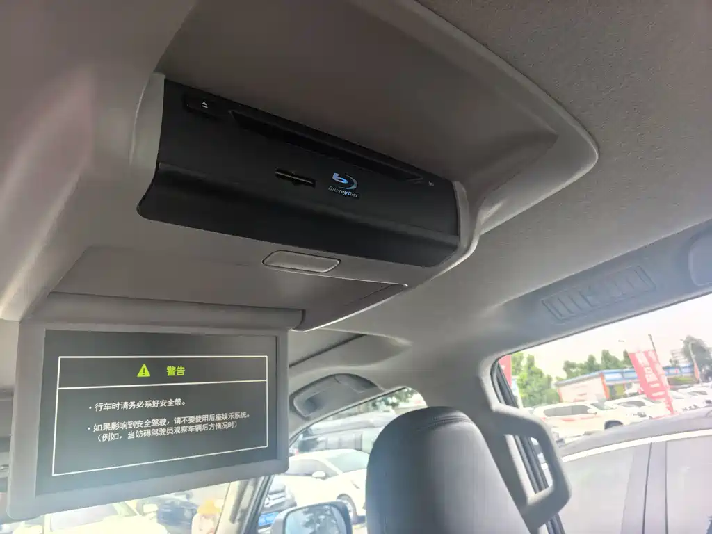 Toyota Prado 2015 — фото 10