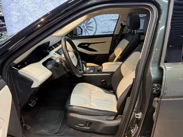 Land Rover Range Rover Evoque 2021
