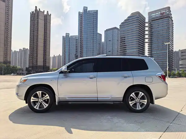 Toyota Highlander 2010