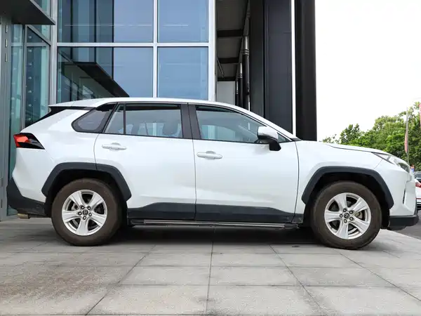 Toyota RAV4 2022