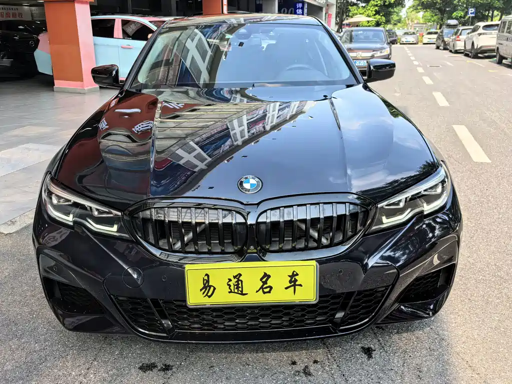 BMW 3 Series 2022