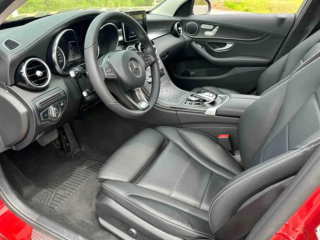Mercedes-Benz C-Class 2018 — фото 4