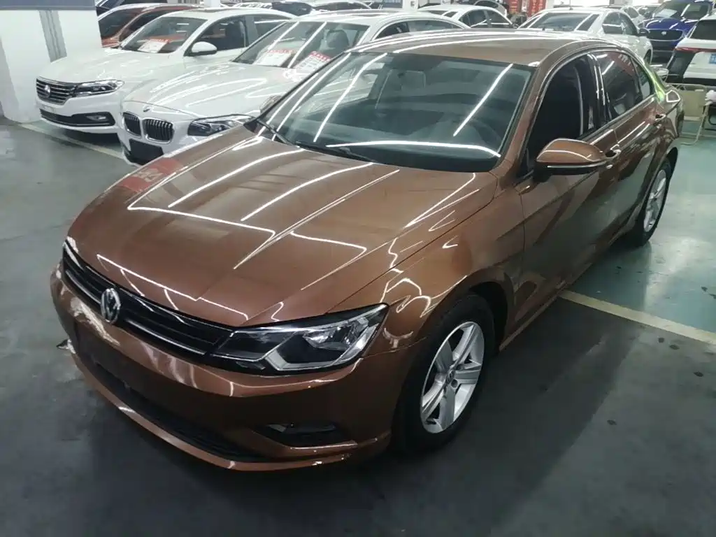 Volkswagen Lamando 2015