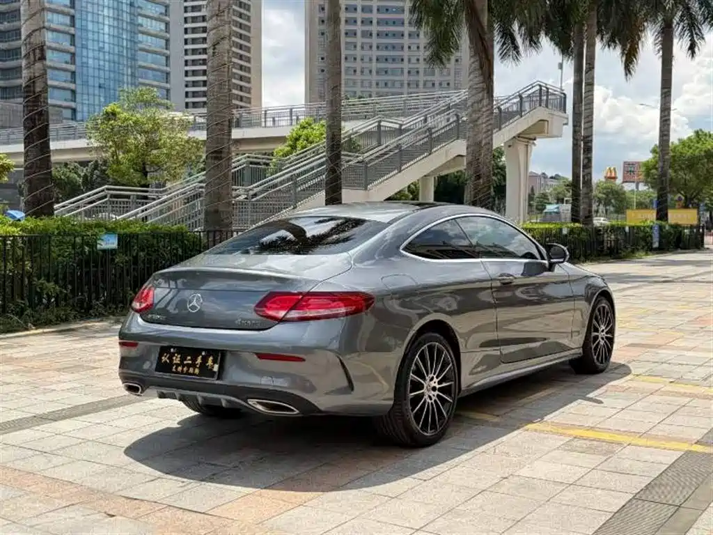 Mercedes-Benz C-Class 2018