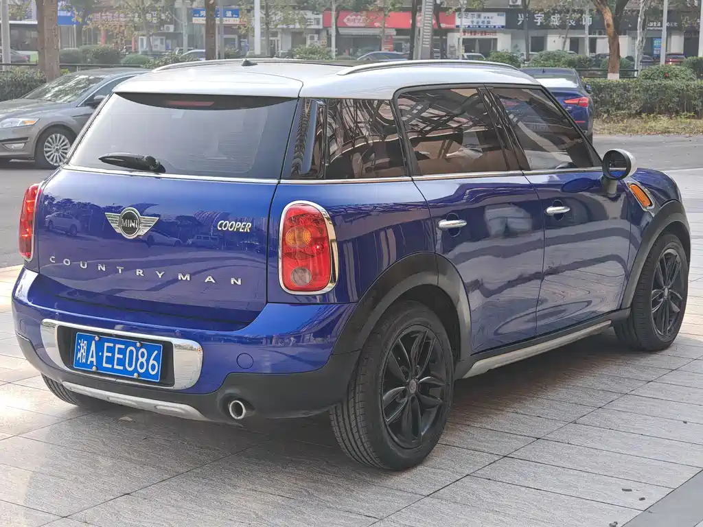 MINI Countryman 2015 — фото 9
