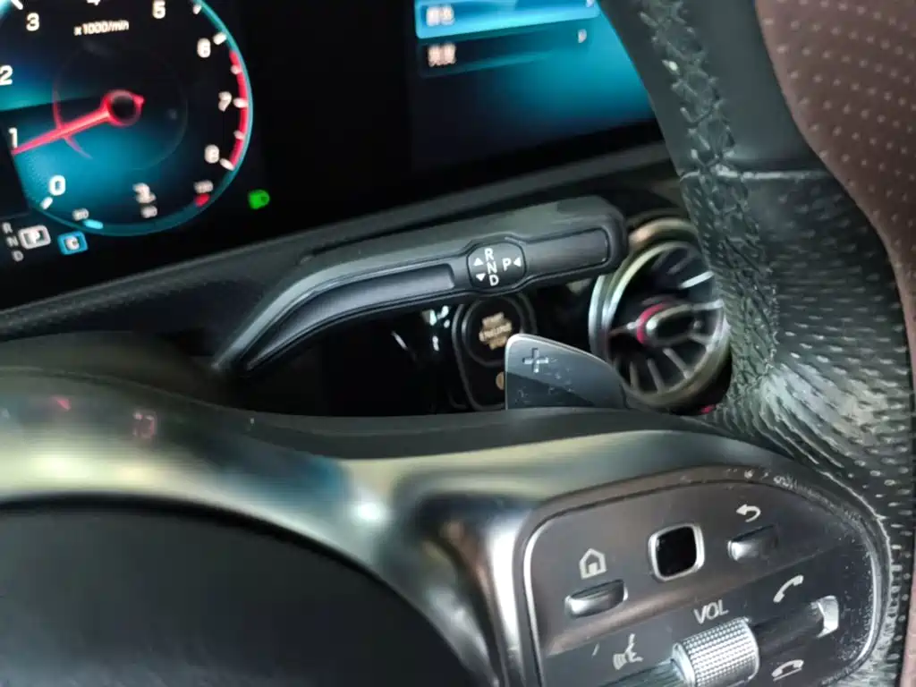 Mercedes-Benz A-Class 2020 — фото 10