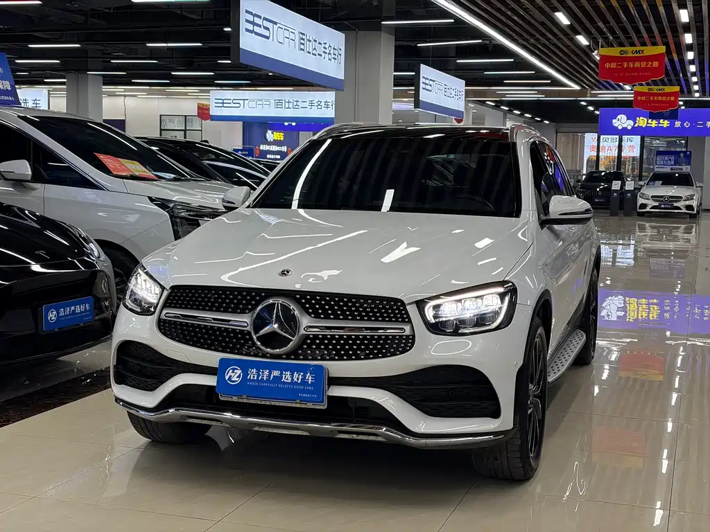 Mercedes-Benz GLC 2022 — фото 1