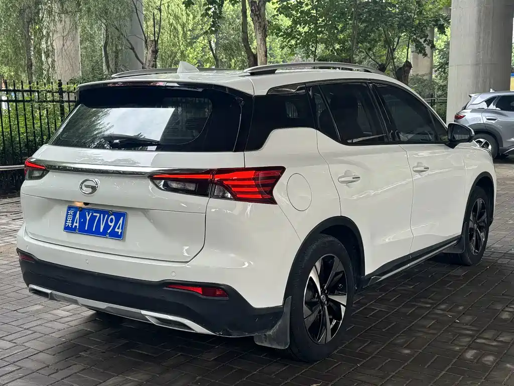 GAC Trumpchi GS4 2022 — фото 9