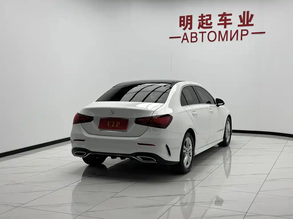Mercedes-Benz A-Class 2023 — фото 9