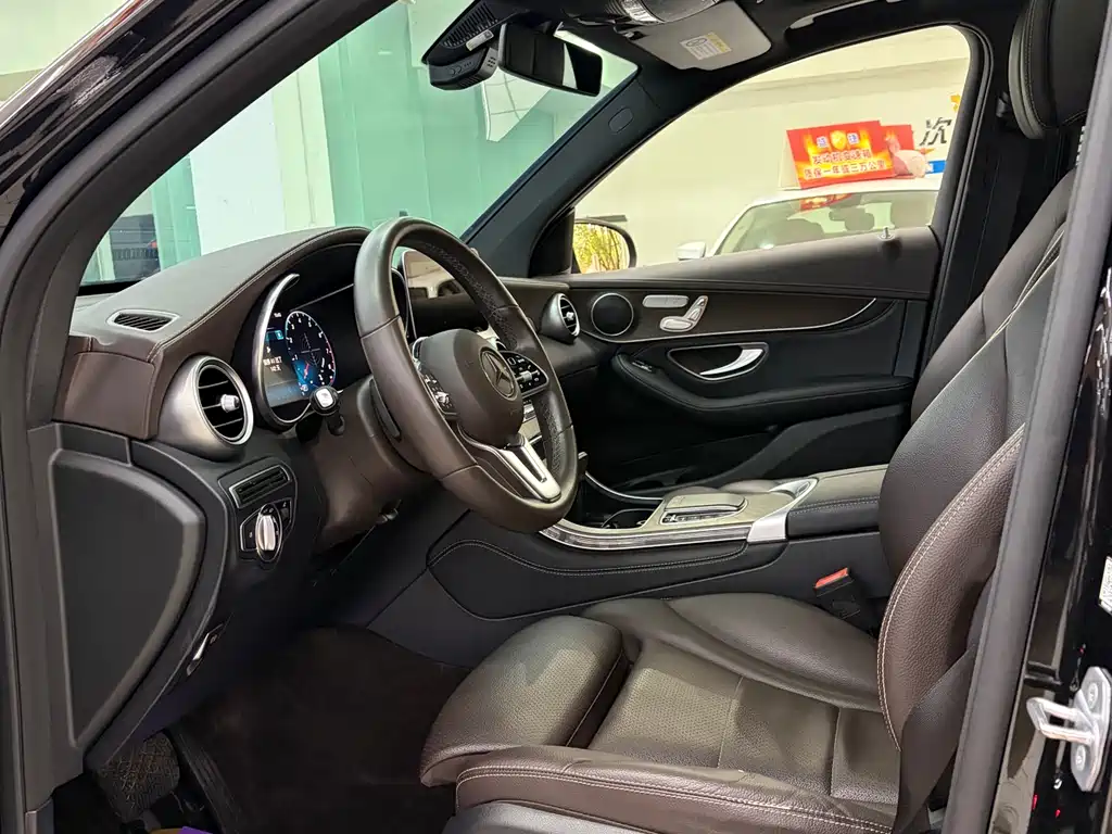 Mercedes-Benz GLC 2019