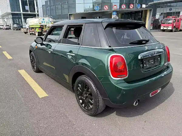 MINI 2016