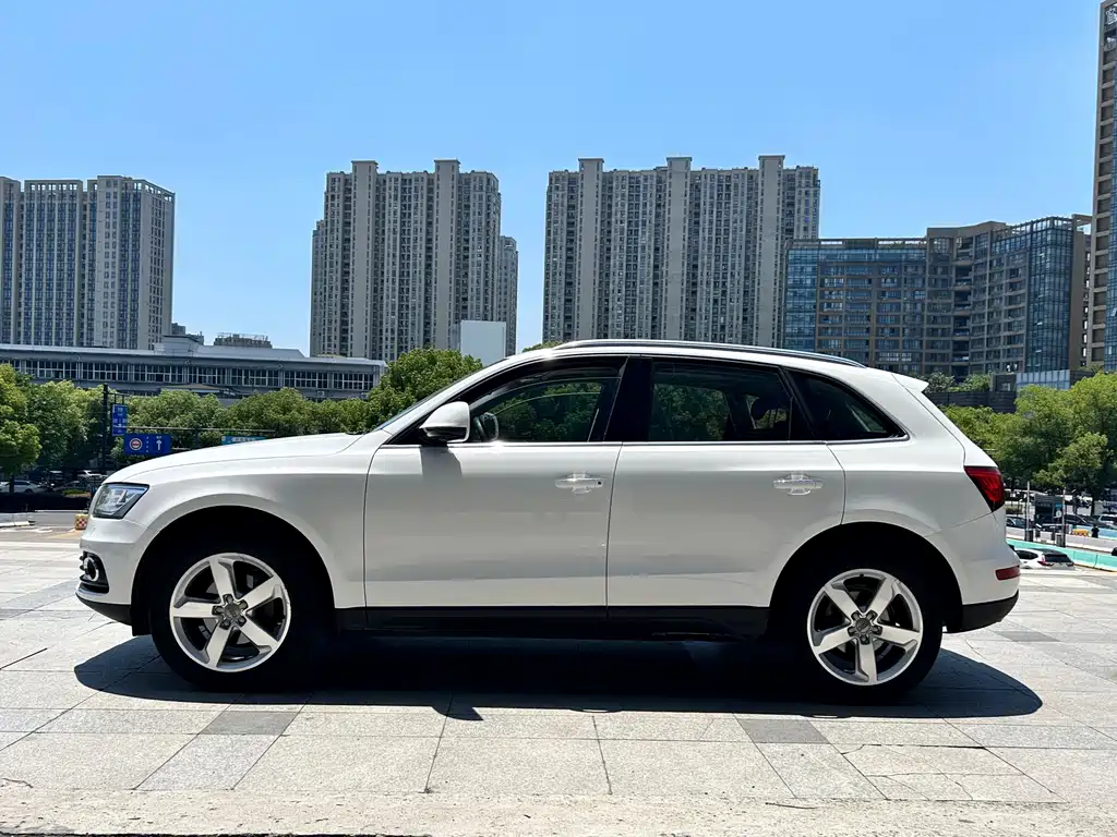 Audi Q5 2016
