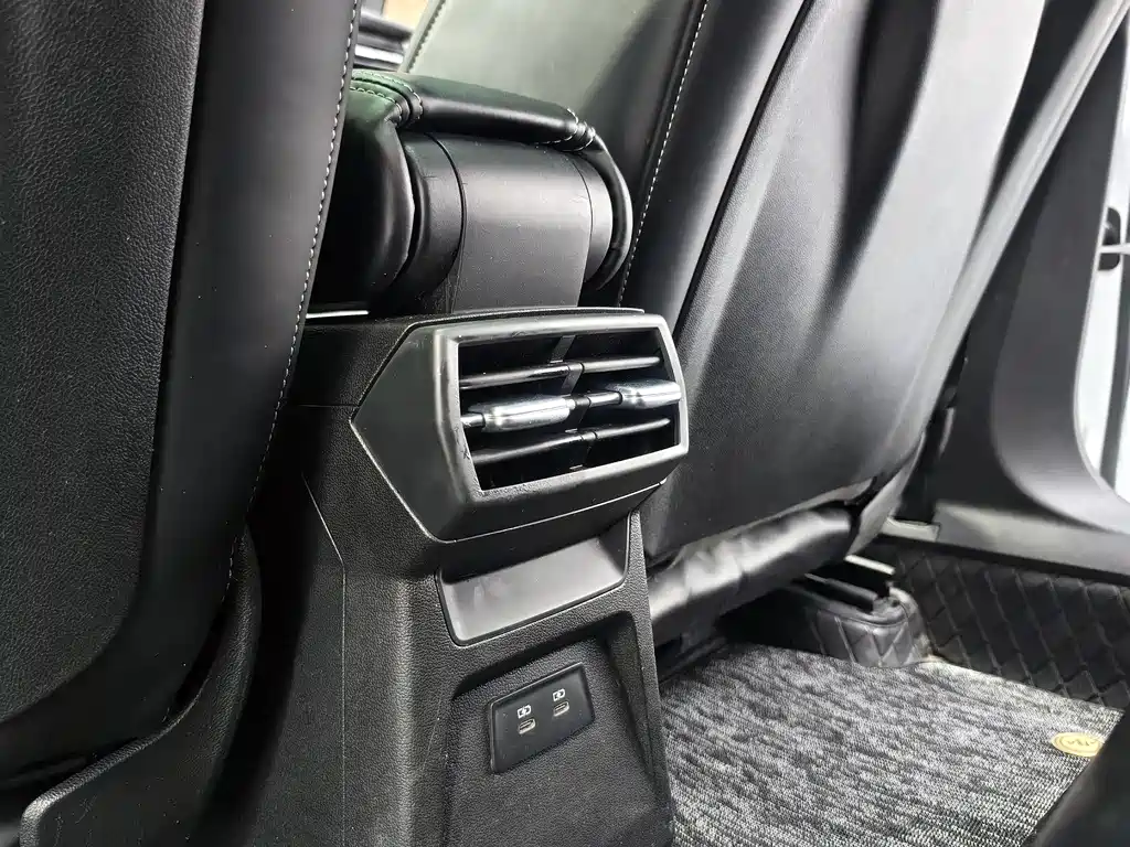 Audi A3 2022 — фото 16