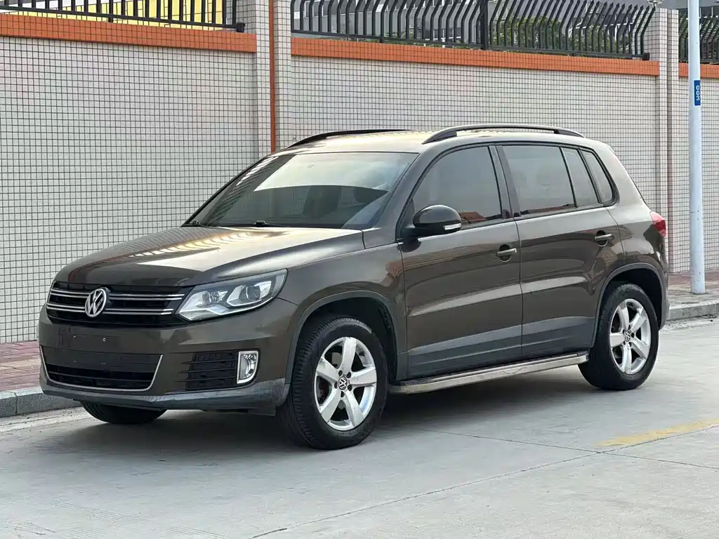 Volkswagen Tiguan 2014 — фото 1