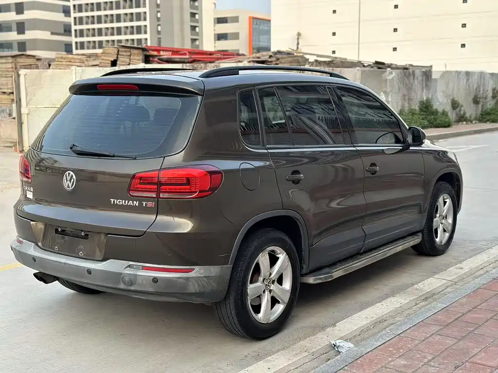 Volkswagen Tiguan 2014 — фото 8