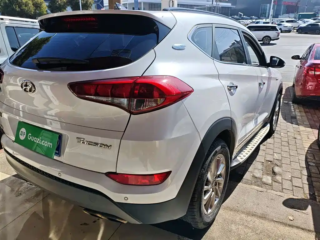 Hyundai Tucson 2018 — фото 6