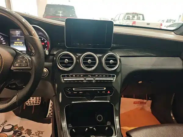 Mercedes-Benz GLC 2018