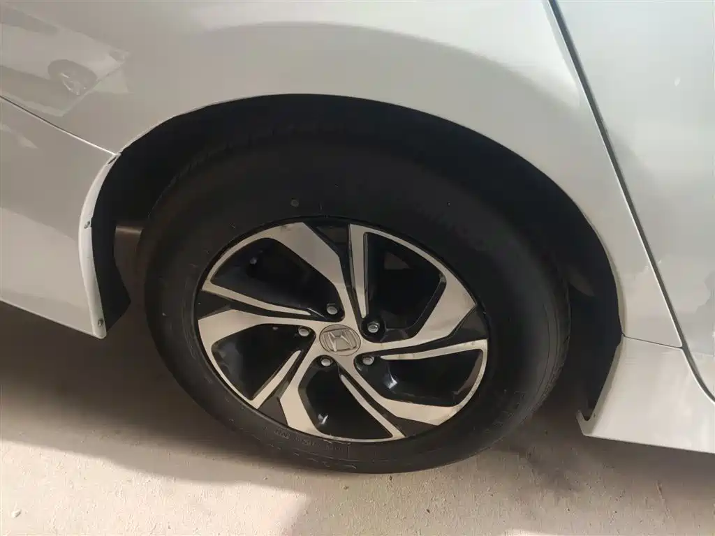Honda Accord 2016 — фото 26