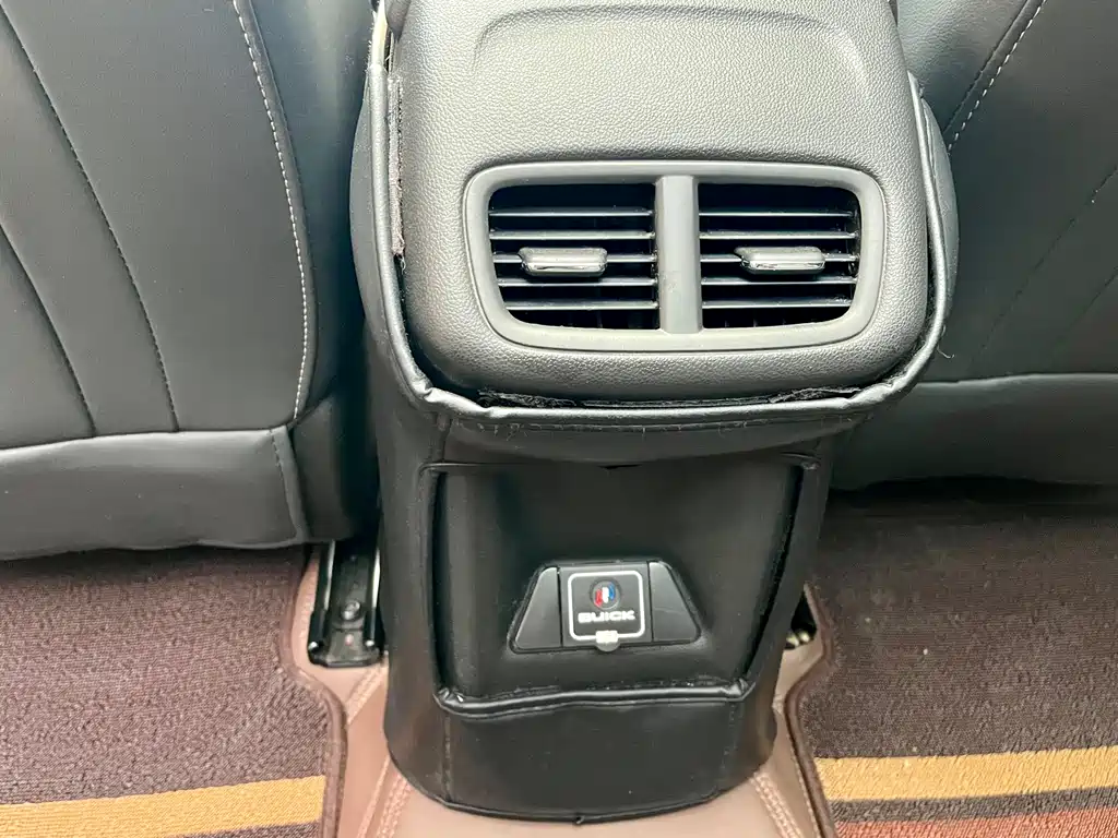Buick Envision Plus 2023 — фото 10