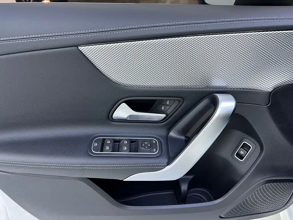 Mercedes-Benz A-Class 2023