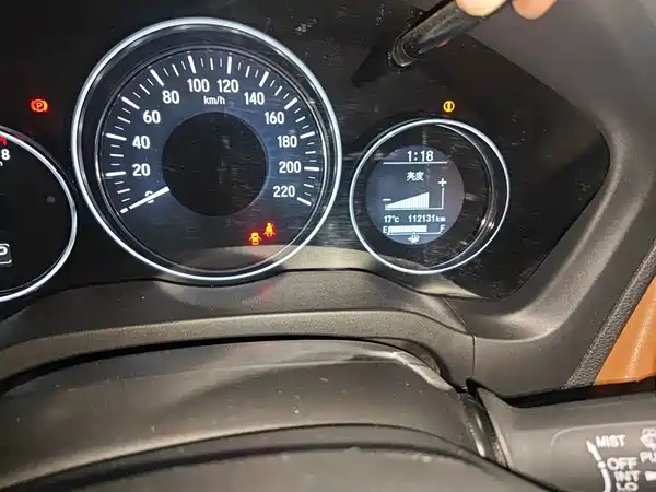 Honda Vezel 2015