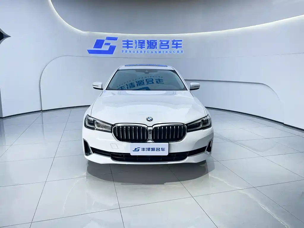 BMW 5 Series 2021