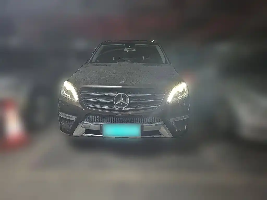 Mercedes-Benz M-Class 2015 — фото 24