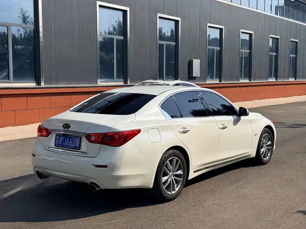 Infiniti Q50L 2016