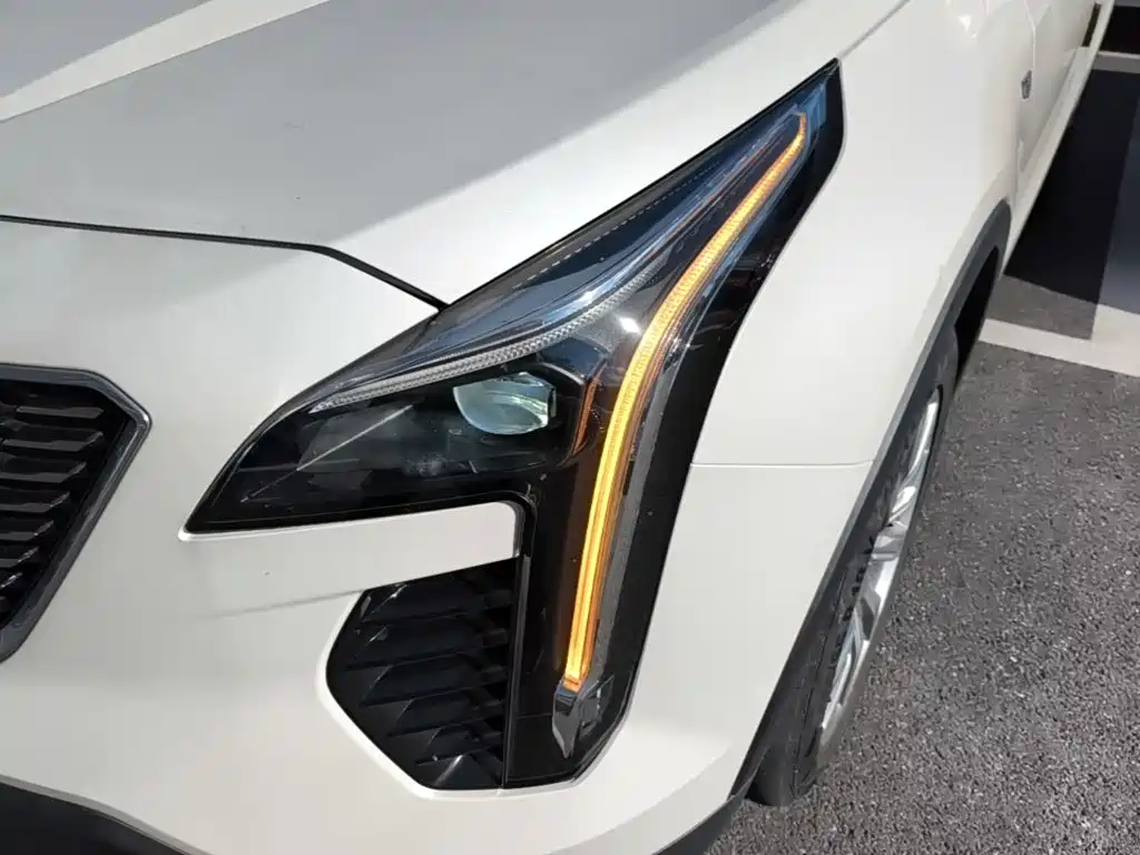 Cadillac XT4 2022 — фото 24