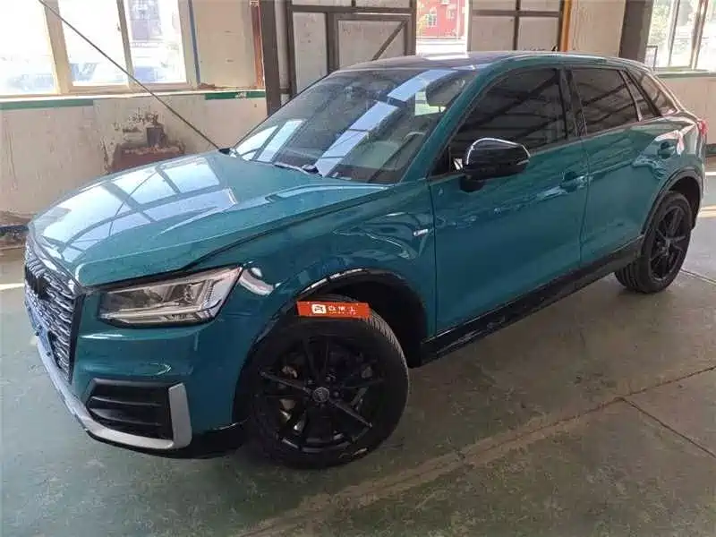 Audi Q2L 2020